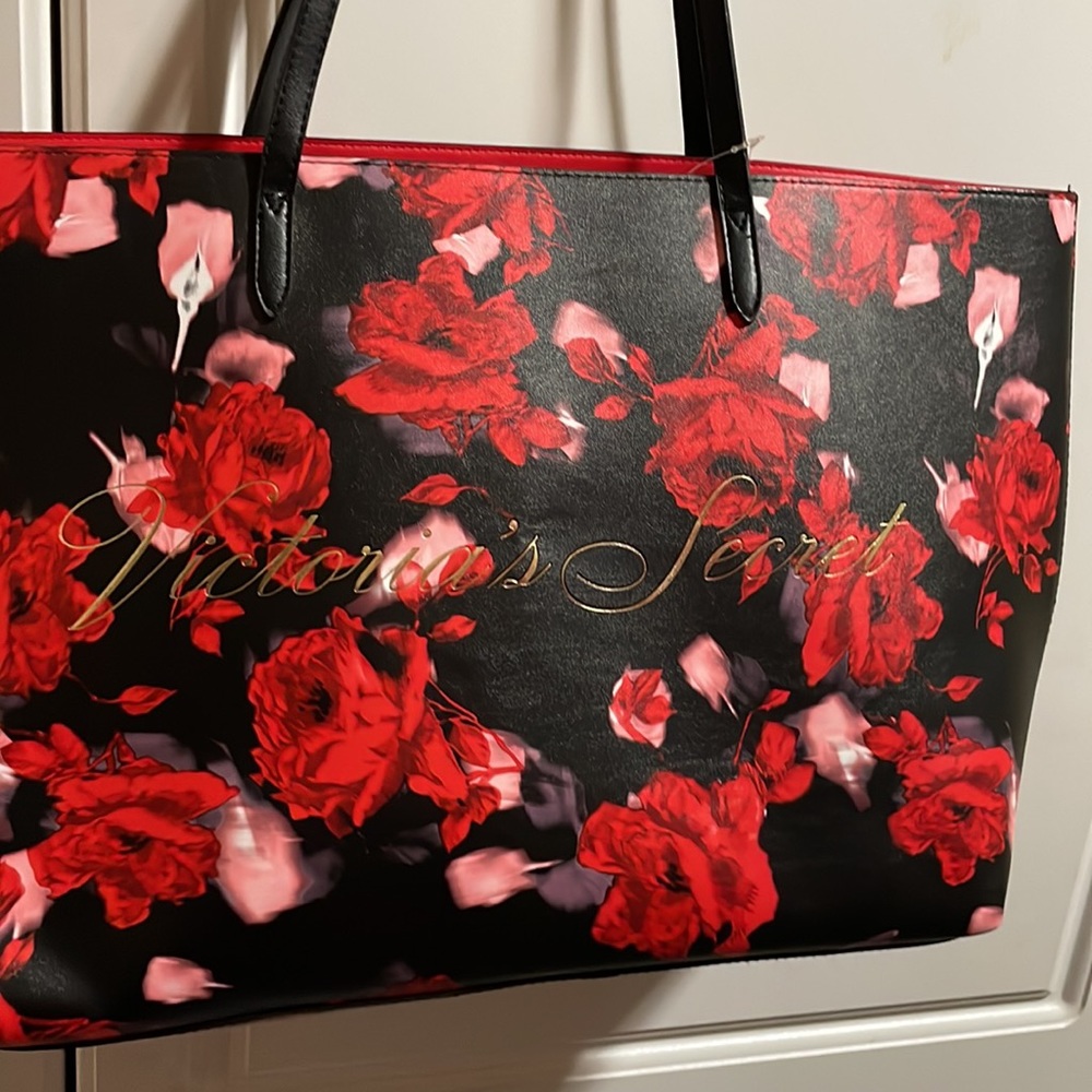 Victoria’s Secret Tote